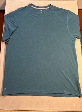 Free Fly Brand Performance Bamboo Men's Size Medium in Heather Sea Pine